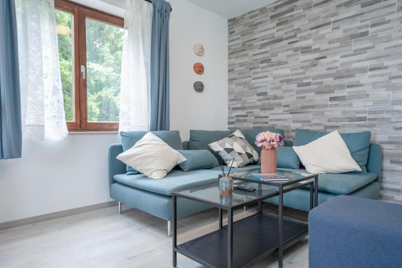Visum Apartments Пула Екстериор снимка