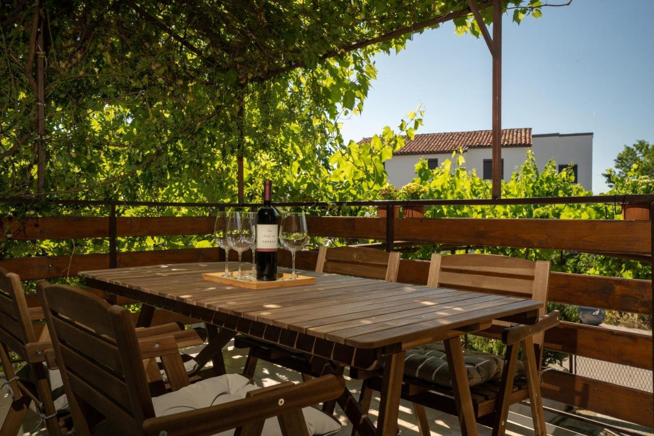 Visum Apartments Пула Екстериор снимка